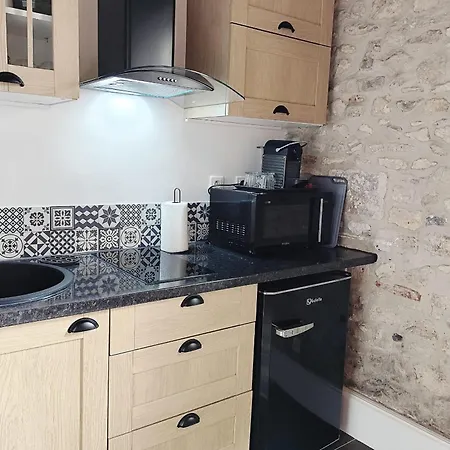 Charming In The Historic Heart Of Peace And Authenticity Apartman