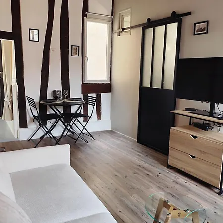 Apartmán Charming In The Historic Heart Of Peace And Authenticity *